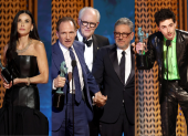 Demi Moore, el elenco de Cónclave y Timothée Chalamet fueron algunos de los ganadores.