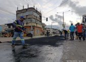 Calle Sixto Chang es reparada un año después.