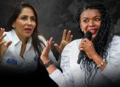 Paola Cabezas, asambleísta reelecta de la Revolución Ciudadana; y la candidata a la Presidencia, Luisa González.
