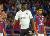 Deportivo Quito y Liga de Quito se enfrentaron en el estadio Atahualpa.