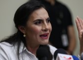 La vicepresidenta Verónica Abad no podría ejercer la Vicepresidencia, luego de que el TCE la sancionó con la pérdida de sus derechos políticos.