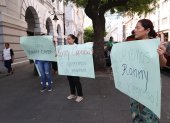 1. Reclamos. Familiares y amigos han realizado plantones para pedir mayor intervención de las autoridades.