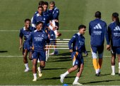 Los jugadores del Real Madrid durante el último entrenamiento este lunes 31 de marzo en Madrid, preparatorio del partido de semifinales de la Copa del Rey.