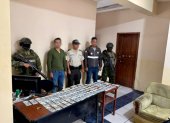 Detención de ciudadano peruano, a quien se le incautaron miles de dólares.