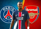 William Pacho es titular fijo en la defensa de PSG.