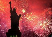 Los fuegos artificiales que se usan en Estados Unidos son de China.