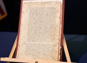 Fotografía sin fecha cedida por la Fiscalía de distrito de Manhattan del manuscrito "Hernandarias".