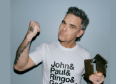 Además de cantante de pop rock, Robbie Williams es Británico, es compositor, actor y dirigente deportivo británico, actual presidente del Port Vale Football Club.
