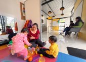 Fundación refuerza talleres para niños y madres lactantes.