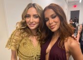 MIrella Cesa junto a Anitta.