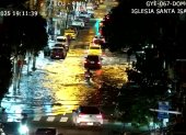 Inundaciones en varias calles de Guayaquil debido a la marea alta o aguaje, que afectaron diversos sectores de la ciudad.