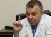 Luis Enirque Jairala Zunino es médico especializado en neurocirugía.