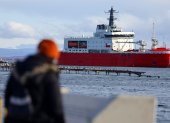 Fotografía del 20 de marzo 2025 del buque Rompehielos de la Armada de Chile, en Punta Arenas (Chile).
