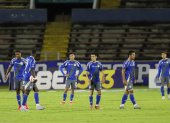 Emelec está obligado a ganar para salir del fondo de la tabla de la LigaPro 2025.