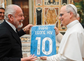 El Papa León XIV recibió hoy en audiencia al Club Deportivo de Fútbol del Nápoles