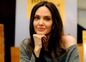 Angelina Jolie es de signo géminis.
