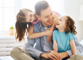 En Ecuador cada tercer domingo de junio se celebra el Día del Padre