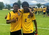 Luis Fragozo (i) fue el goleador de la Tricolor con siete anotaciones en la Youth Cup.