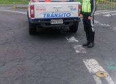 Los agentes de la AMT suspendieron el paso en uno de los carriles, tras el choque sobre el antiguo puente del río Chiche.