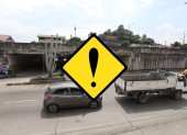 En este punto de la urbanización Los Senderos se utilizará este giro en U debido a los cierres viales por la construcción de dos pasos a desnivel.
