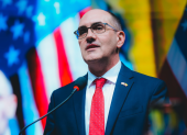 Cónsul General de Estados Unidos, Erik Martini, durante su discurso.