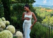 Jasmine Tookes dio a conocer su embarazo con una nueva sesión de fotos