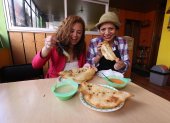 Alicia Quinteros prepara a diario estas empanadas tradicionales con más de 30 años de historia.