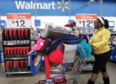 Walmart es uno de los negocios de Estados Unidos que compra textiles a Bangladés.