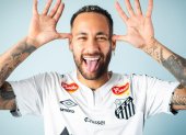 Neymar volvió a Santos de Brasil desde la temporada 2025.