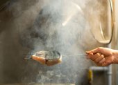 El aire de las cocinas en Guayaquil supera los límites de seguridad de la OMS