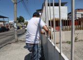 Atarazana. . Los moradores de esta ciudadela tratan de resguardarse de los robos con rejas.