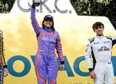 Doménika Arellano en uno de sus últimos podios nacionales de karting.