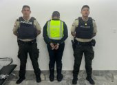 Detienen a hombre que fingía ser agente de tránsito en el norte de Quito. Había sido destituido de la AMT