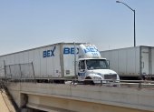 Trailers que transportan las exportaciones mexicanas que llegan a Estados Unidos.