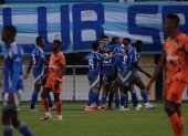 La celebración del penal de Luis Fernando León, Emelec ganaba 2-1 en Loja.