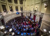 Vista general de archivo de una sesión de la cámara de Senadores en el Congreso de la Nación en Buenos Aires (Argentina).