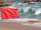 Entre el 9 y el 11 de agosto, el oleaje y el aguaje coincidirán, generando mar agitado con olas de hasta 2 metros en la costa y Galápagos.