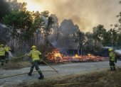 Portugal sufre de una ola de incendios.