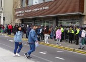 El operativo se realizó en los exteriores de las agencias de 10 ciudades de Ecuador.