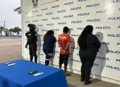 Según la policía, las guardias de seguridad fotografiaban a los médicos para extorsionarlos