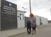 Unidad Médica Municipal.  Aún no cuenta con los permisos completos por lo que no atiende con normalidad. Las familias se quejan.