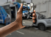Fotografiar una accidente de tránsito en la vía pública podría terminar en multas y otras sanciones