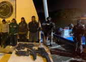 Cinco presunto miembros de los ‘Lobos Sao Box’ fueron detenidos por las Fuerzas Armadas en el Archipiélago de Jambelí.