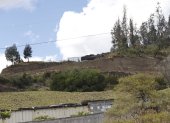 Moradores y colectivos denuncian que las construcciones de urbanizaciones están afectando y cerrando los senderos naturales que conducen al Ilaló.