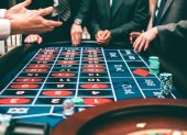 Referencial. El Gobierno propuso consultarle a la ciudadanía si aprueba el retorno de casinos a Ecuador.