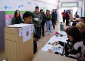 Los centros de votación abrieron a las 08:00, hora local, y estarán abiertos hasta las 18:00.