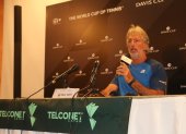 El capitán del equipo Copa Davis de Ecuador, Raúl Viver, durante la rueda de prensa oficial previa.