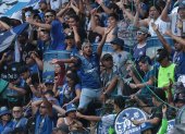 Hinchas de Emelec en el estadio George Capwell en el Clásico del Astillero.