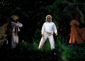 Bad Bunny en el Coliseo de Puerto Rico el sábado 20 de septiembre, en San Juan, en la función adicional (la 31) del cierre de su residencia "No me quiero ir de aquí: Una más", transmitida en plazas, cines y locales de la isla a través de la plataforma Amazon Music.