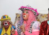 Antonella Garzón personifica a la payasa Antito. Ella y sus compañeros mantienen vigente la profesión artística en Guayaquil.